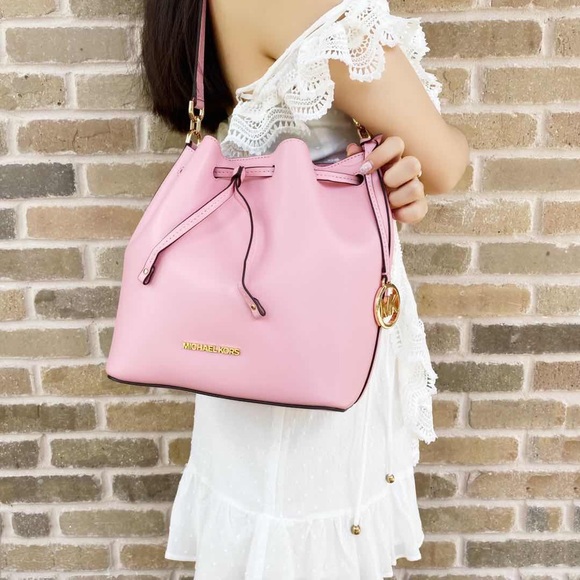 SALE‼️ 💕Michael Kors Bucket Bag Pink - Picture 4 of 5